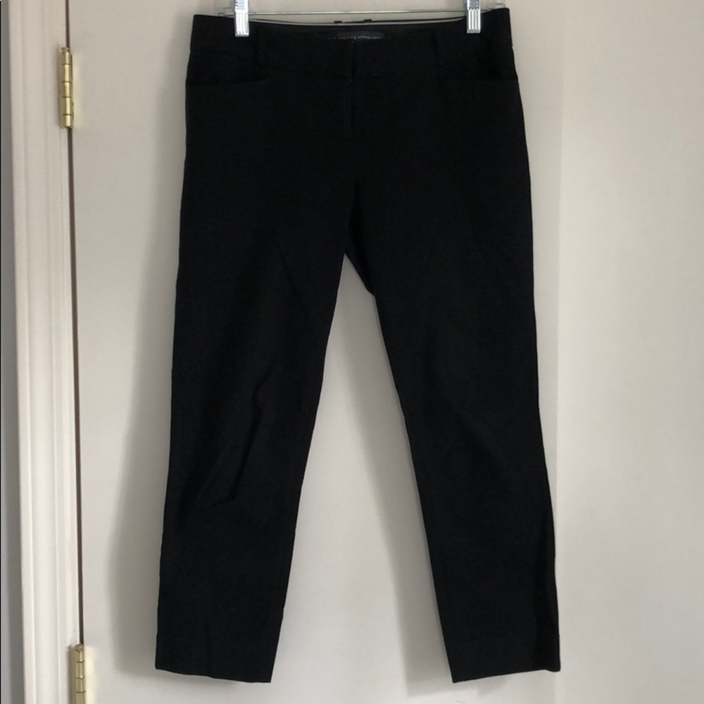 The Limited Signature Stretch black capri pants